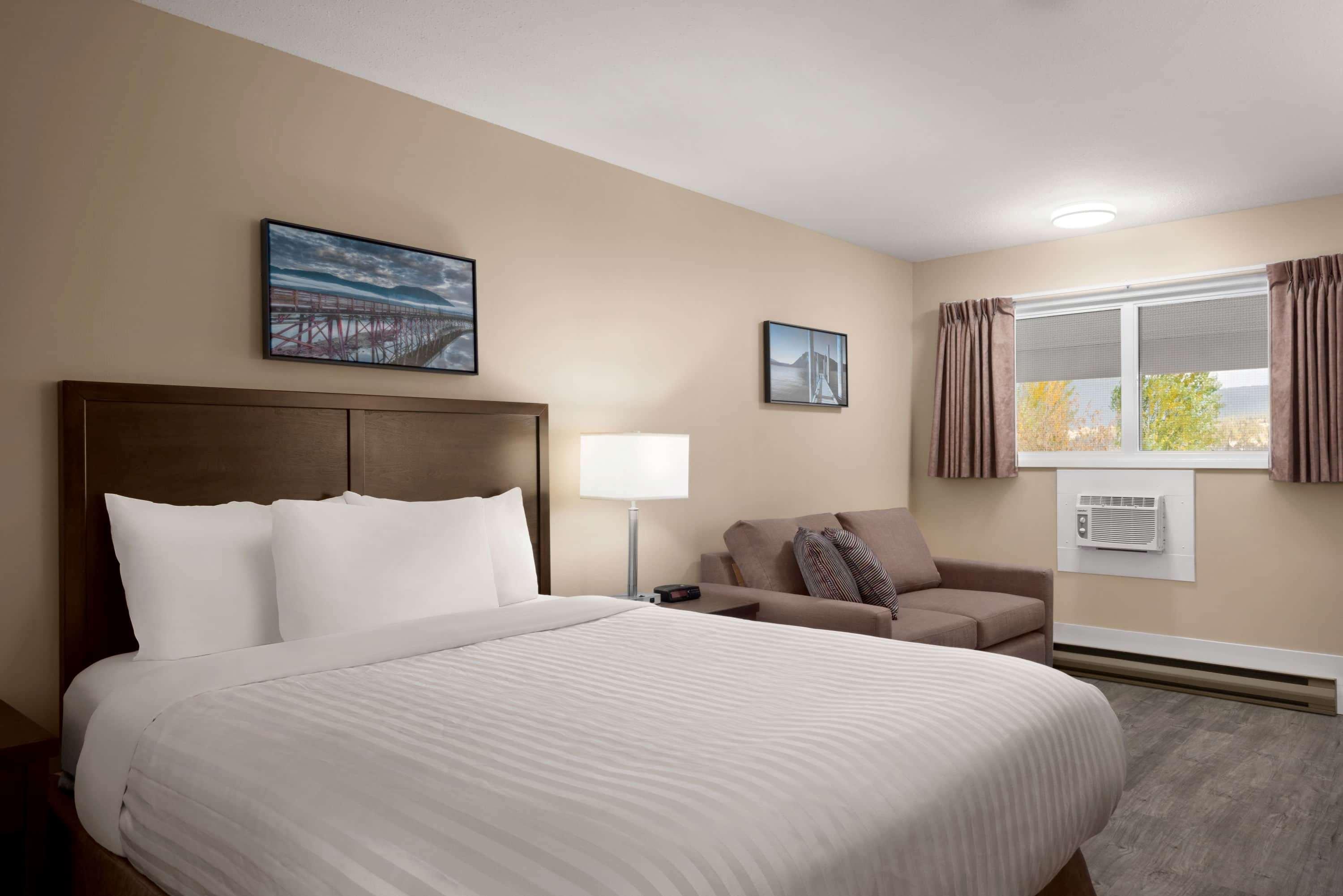 Travelodge By Wyndham Salmon Arm Bc Luaran gambar