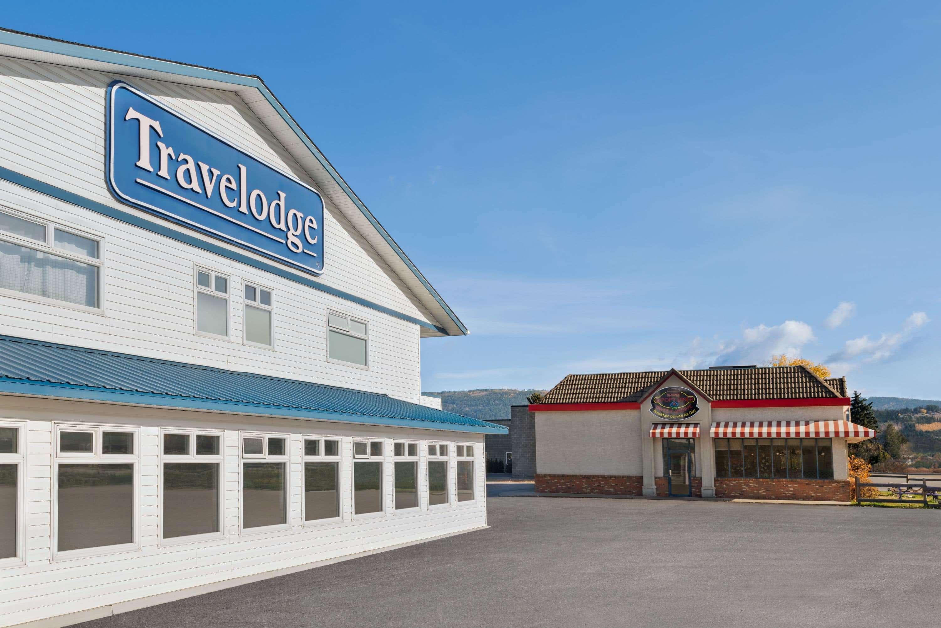 Travelodge By Wyndham Salmon Arm Bc Luaran gambar